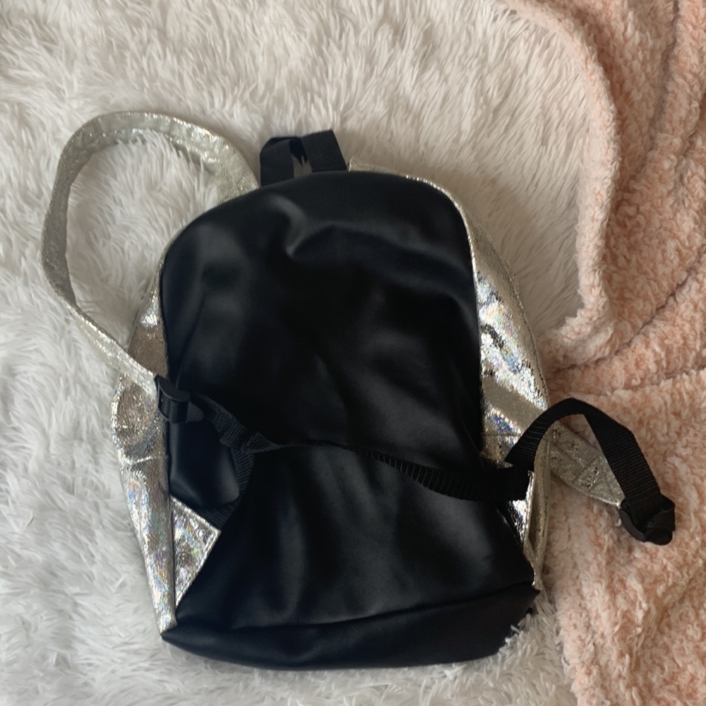 Metallic backpack - Picture 2 of 2